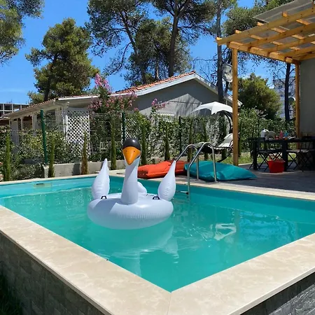 Belle 3 Refaite A Neuf Avec Piscine Privee *